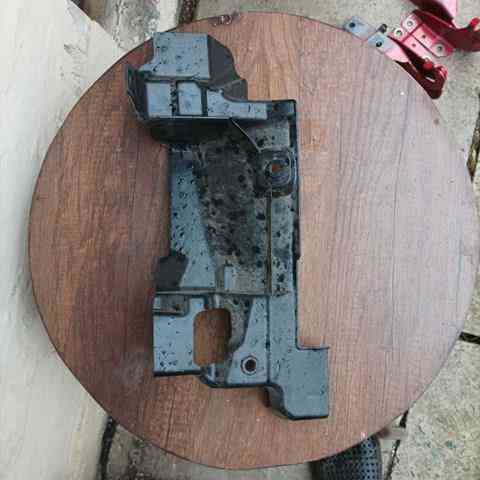 6405A299 Воздуховод (дефлектор) радиатора левый Коломия