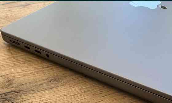 Ноутбук MacBook Pro 14 " M3 , 8/1Tb. Київ