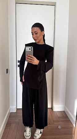 Жіночий стильний повсякденний костюм із віскози Чорний, 48/50 Одеса