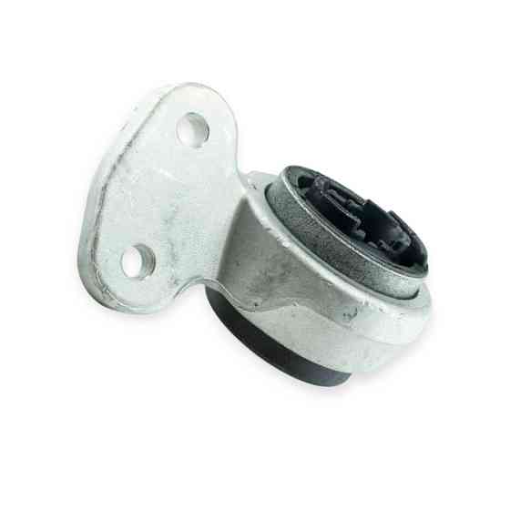 Сайлентблок переднего БМВ 3 (E46) задний правый R рычага Мукачево