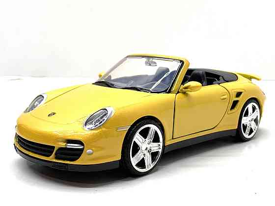 Машина Автосвіт Porsche 911 convertible інерційна відчиняються двері 18 см Жовтий (AP-1932) Чернігів