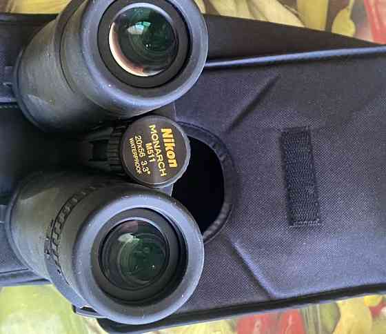 Професійний бінокль високоі якості Nikon Monarch. Київ