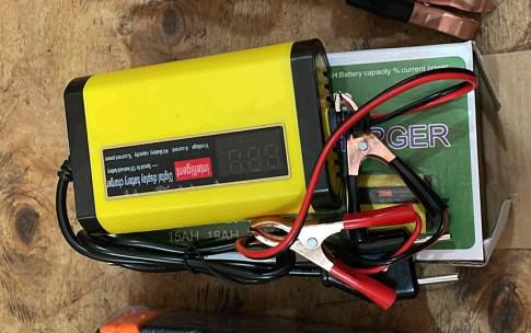 Зарядний пристрій для АКБ 12V 3А/год цифровий індикатор ZV-2 Киев - изображение 1