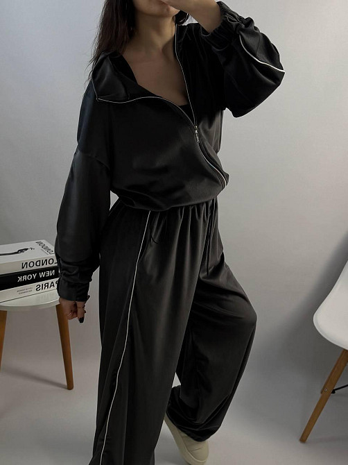 Женский стильный повседневный велюровый костюм Одесса - изображение 1