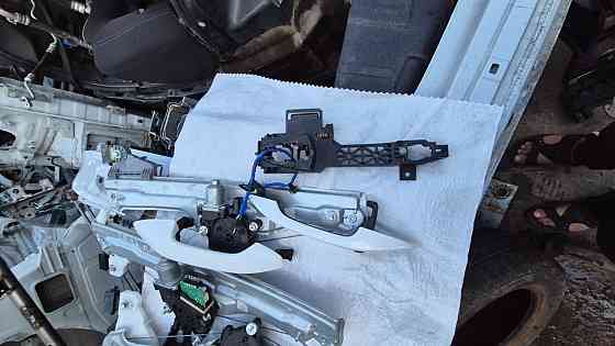 Ручки дверей Kia Sportage 2021–2025 Киев