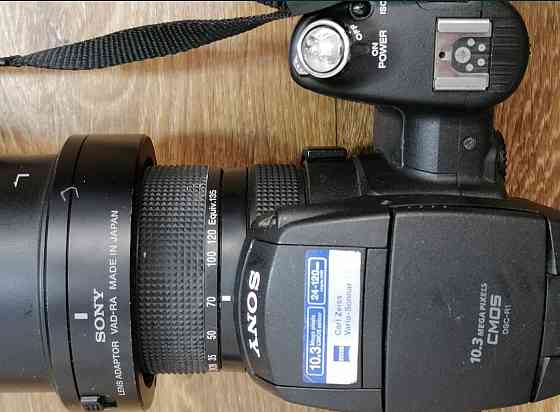 Фотоапарат Sony DSC-R1 + Об'єктив Sony. Київ