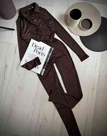 Женский стильный повседневный эластичный комбинезон из качественного плотного микродайвинга Шоколад, 42/44 Одесса