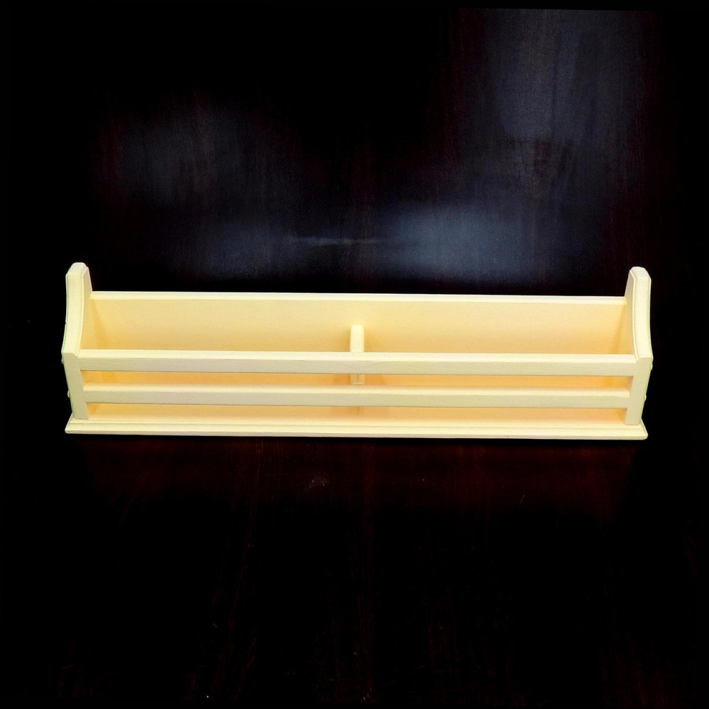 Настенная книжная полка 