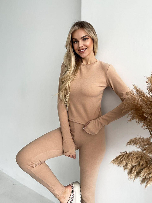 Жіноча повсякденна термобілизна: лонгслів і штани з тканини пума Бежевий, S-M Одеса - фото 1