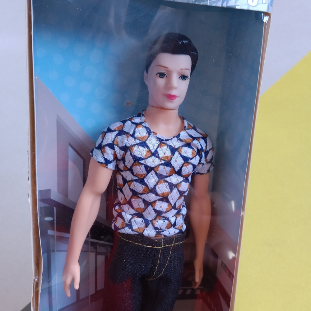 Лялька Кен в коробці Київ - фото 2