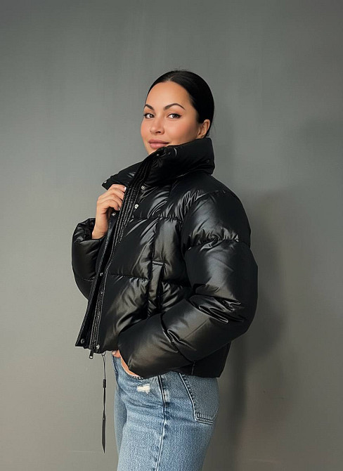 Куртка жіноча Lady Yep 30083 пуффер коротка глянцева чорна, чорний, L Київ - фото 2