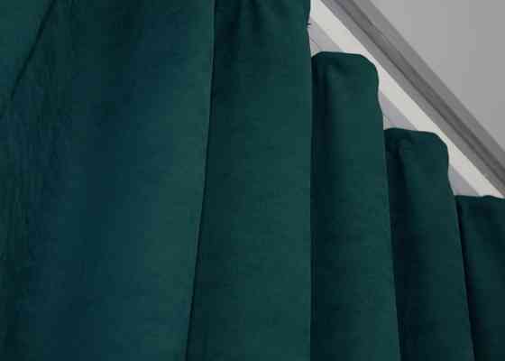 Шторная ткань микровелюр Petek цвет изумрудный 1494ш Киев