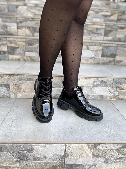 Туфлі жіночі ROSTA 3040 чорні (весна-осінь, шкіра лакована) (4350) Коломыя - изображение 3