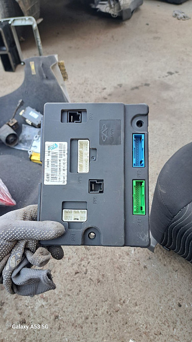 Блок комфорту / салонний блок запобіжників для Chery Tiggo 5 FL Киев - изображение 1