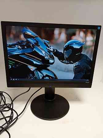 Монітор 22