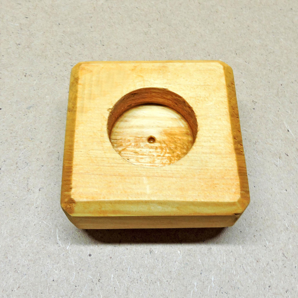 Подсвечник 