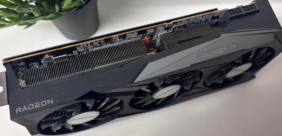 Видеокарта Gigabyte RX 6800 XT Киев - изображение 1