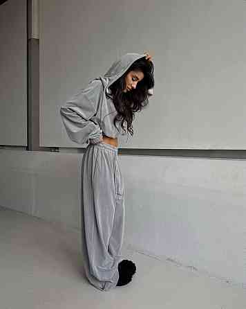 Женский повседневный трендовый велюровый костюм Серый, 42/46 Одесса