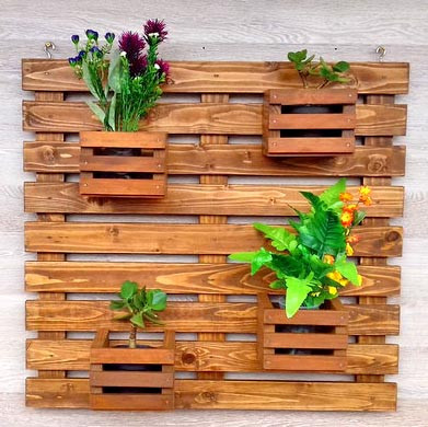 Полка настенная для цветов 