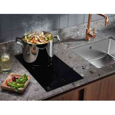 Варочна поверхня Electrolux LHR3233CK Вінниця
