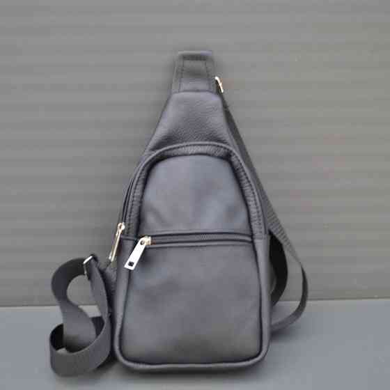 Сумка-слинг кожаная, мужская сумка через плечо черная Idea Мужская кожаная сумка слинг через плечо Киев