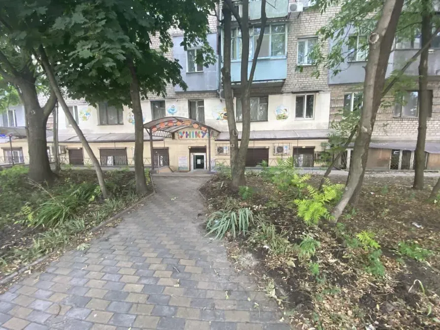 Продам Магазин \ услуги на Красной линии с отдельным входом. Днепр - изображение 11