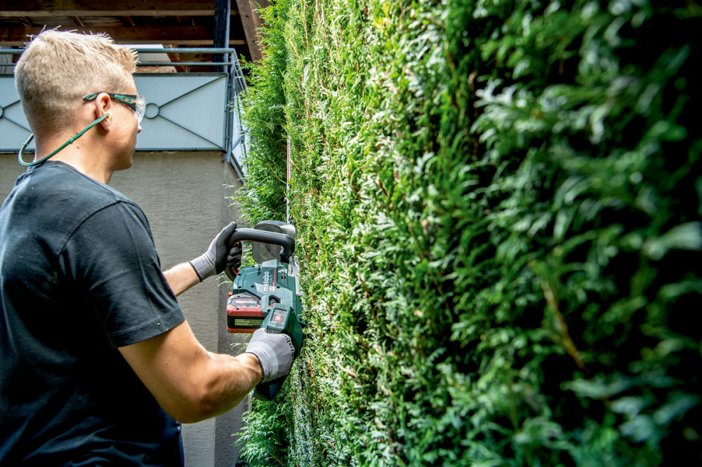 Кущоріз акумуляторний Metabo HS 18 LTX BL 65см 18V каркас 601723850 Коломия - фото 4