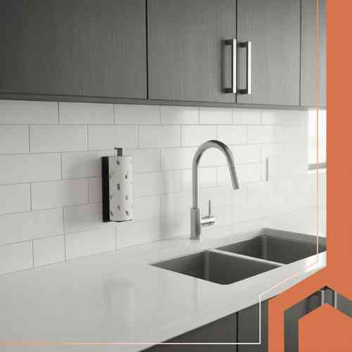 Тримач настінний самоклеючий для паперових рушників Ruhhy (26798) Black Нововолинськ