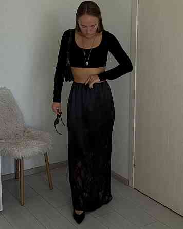 Женская стильная длинная шелковая юбка с кружевом. Одесса