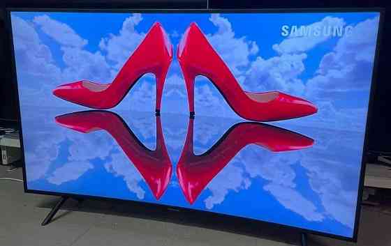 Телевизор: Изогнутый 55