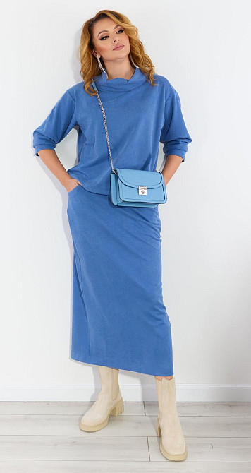 Замшевый костюм с юбкой (48) Киев - изображение 3