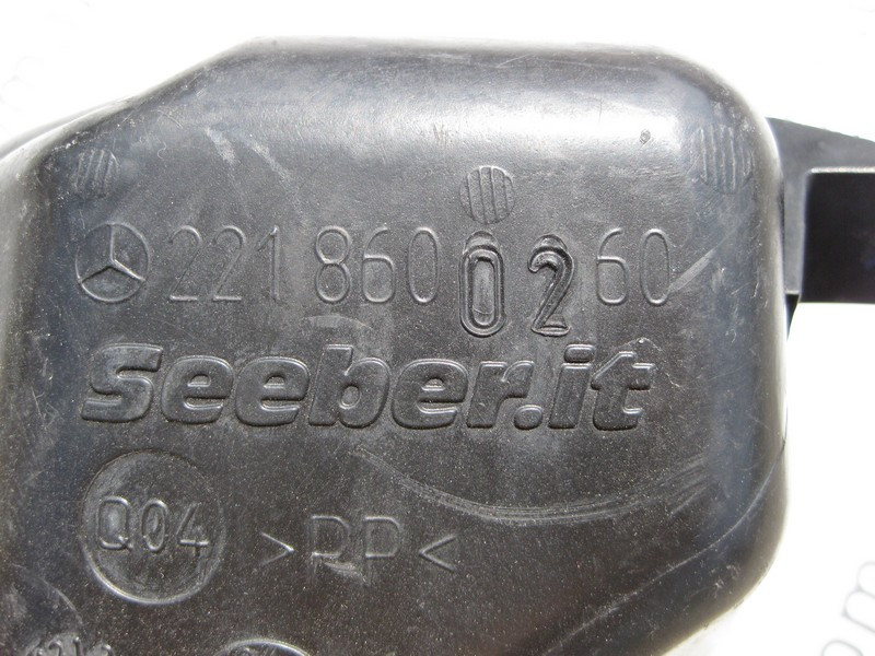 Mercedes-Benz  A2218690520 Бачок омивача - обломане верхнє кріплення S-Class W221 Одесса - изображение 4