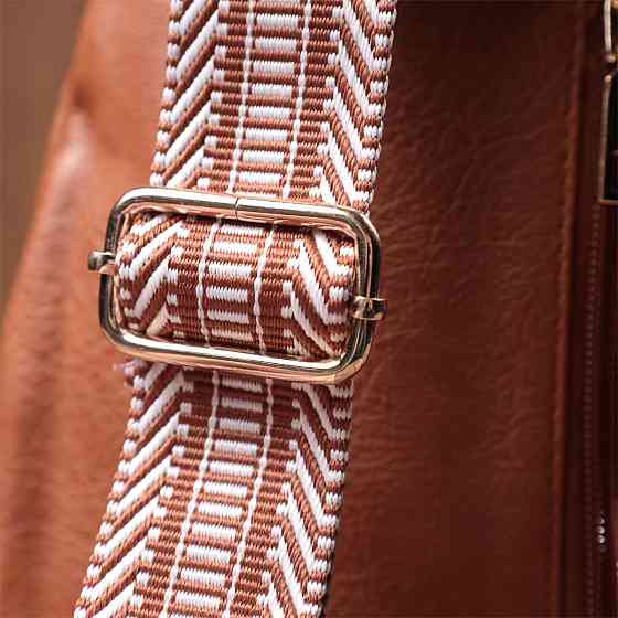 Практична жіноча сумка через плече з отвором для навушників з екошкіри Рудий (Vintage) Київ