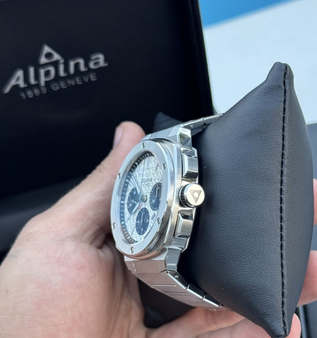 Alpina Alpiner Extreme Chronograph Automatic AL-730SB4AE6B Киев - изображение 4