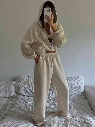 Женский базовый костюм двойка: кофта и брюки замша Одесса