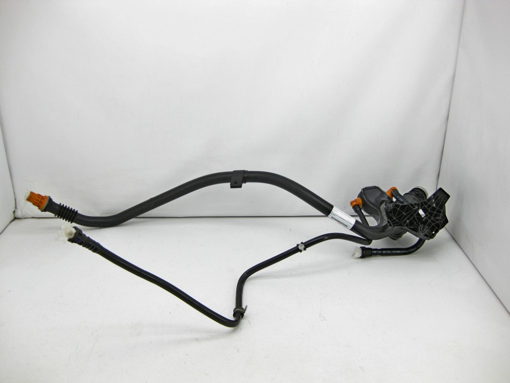 Mercedes-Benz  A2924700000 Заливна горловина бензобака GLE Coupe C292 Одесса - изображение 3