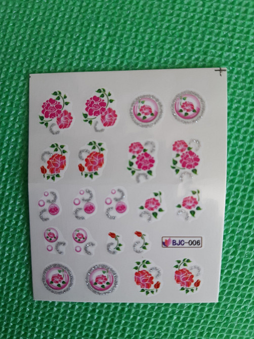 Наклейки для дизайна ногтей розочки - размер стикера 6*5см, инструкция по применению есть в описании товара Киев - изображение 1