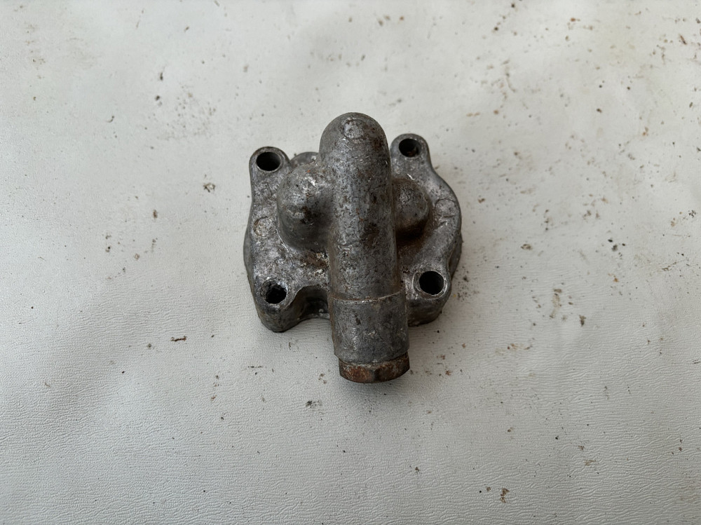 Корпус нижний масляного насоса двухсекционного ГАЗ-53. Харьков - изображение 1