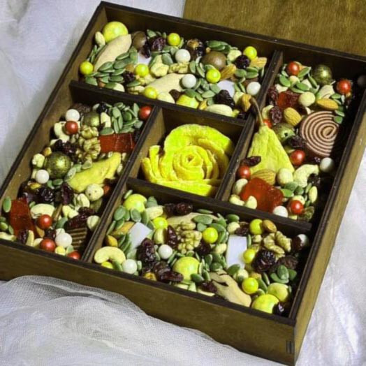 Менажница деревянная 