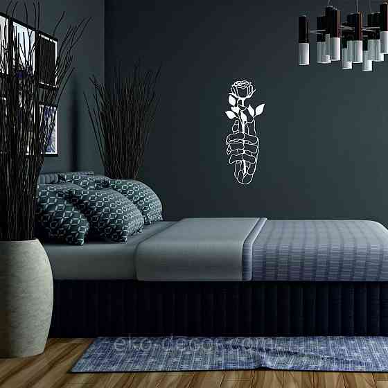 Декоративне настінне Панно «Рука з трояндою» Декор на стіну 90*34 см, Білий Київ