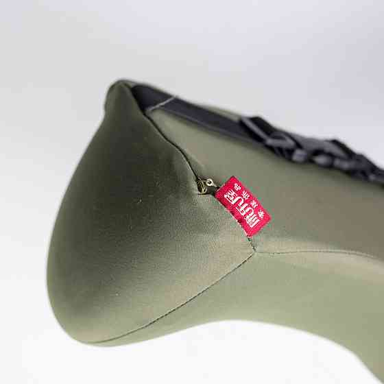 Подушка-підголовник Minimal для подорожей, оливковий HP-56-24GR Київ