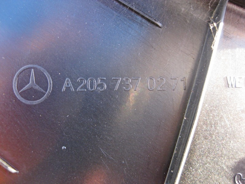 Mercedes-Benz  A2057370271 Обшивка рами вікна задніх правих дверей C-Class W205 Одеса - фото 3