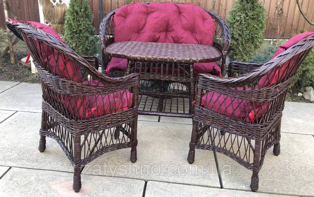 Меблі плетені шоколадні з рожевими накидками на крісла Київ - фото 1