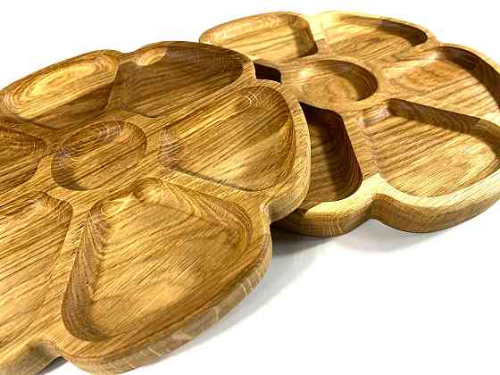 Комплект деревянных тарелок из натурального дерева диаметр 25 см и 30,5 см, высота 2 см Каменец-Подольский