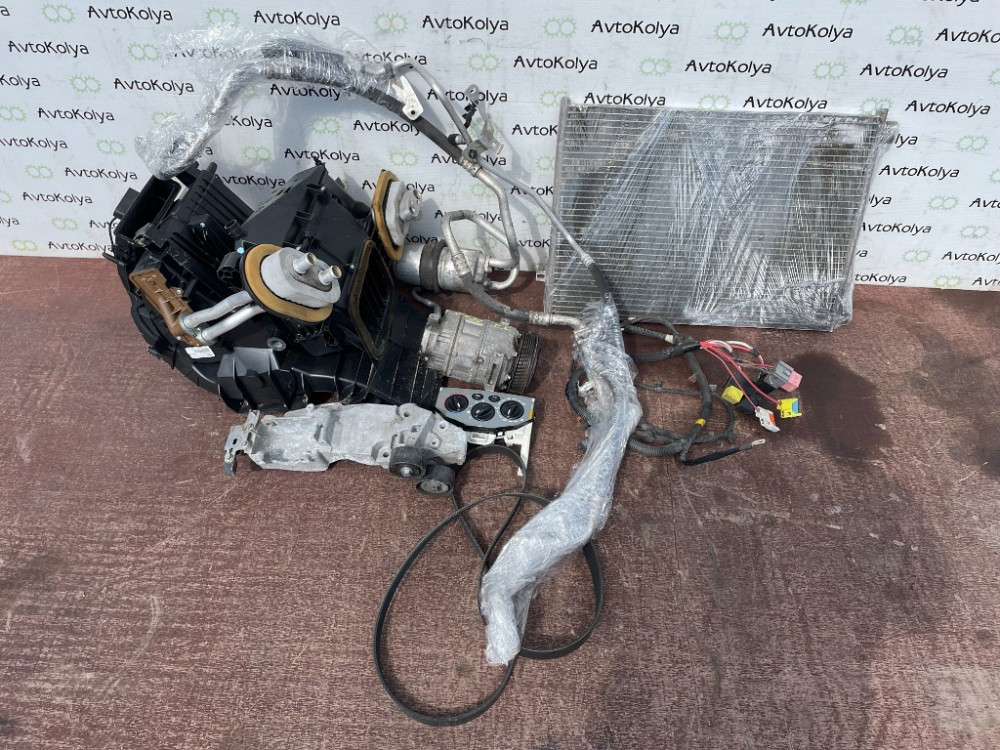 Комплект кондиціонера Opel Vivaro 2.0 dci 2007-2013 Ковель - фото 1