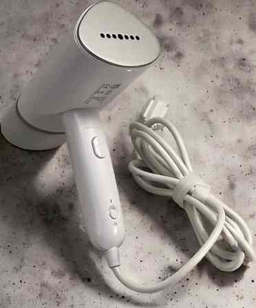 Компактний ручний відпарювач для одягу; Phillips 3000 Series Київ