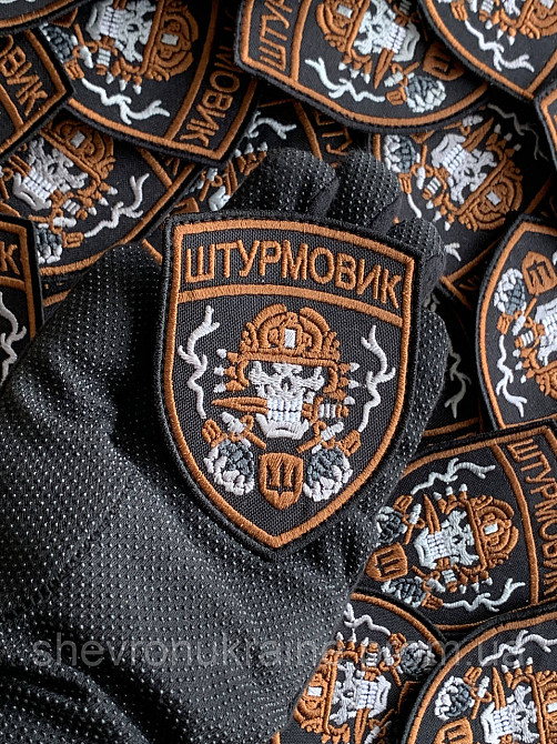 Шеврон ШТУРМОВИК (Форма щит. На липучке) Размер 9x7см Киев - изображение 5