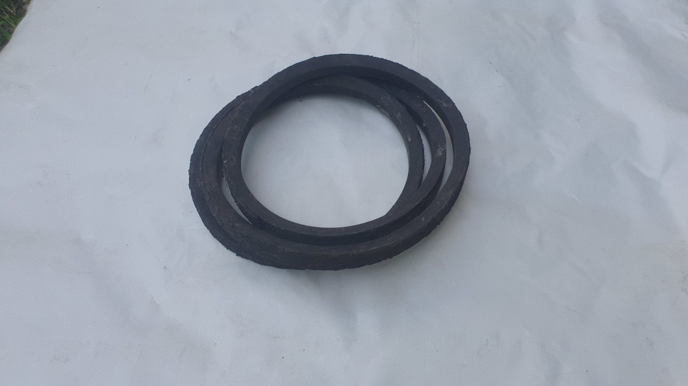 Ремень гладкий приводной клиновой С-2860. СССР. Харьков - изображение 1