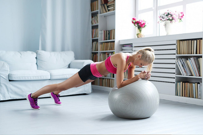 М'яч для фітнесу (фітбол) PowerPlay 4001 Ø65 cm Gymball Сірий + помпа Кам'янське - фото 8