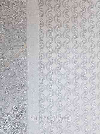 Шпалери метрові вінілові на флізелін Marburg Villa Romana геометрія смужки завитки білі з сріблястим Київ